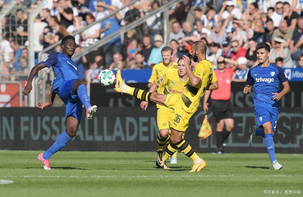 包含沃尔夫斯堡客场失利，遭遇连败压力的词条