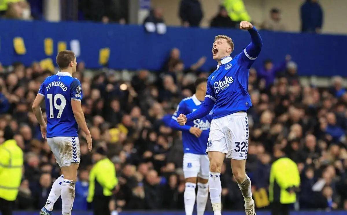 开云体育平台-埃弗顿意外落败，逼近降级区