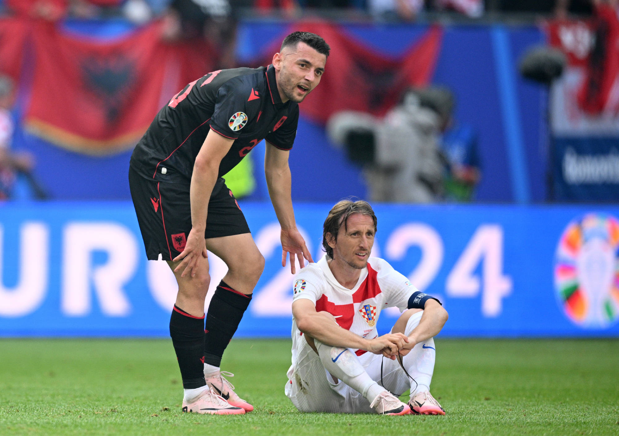 开云体育app下载-意大利逆转瑞士，提前晋级欧洲杯正赛