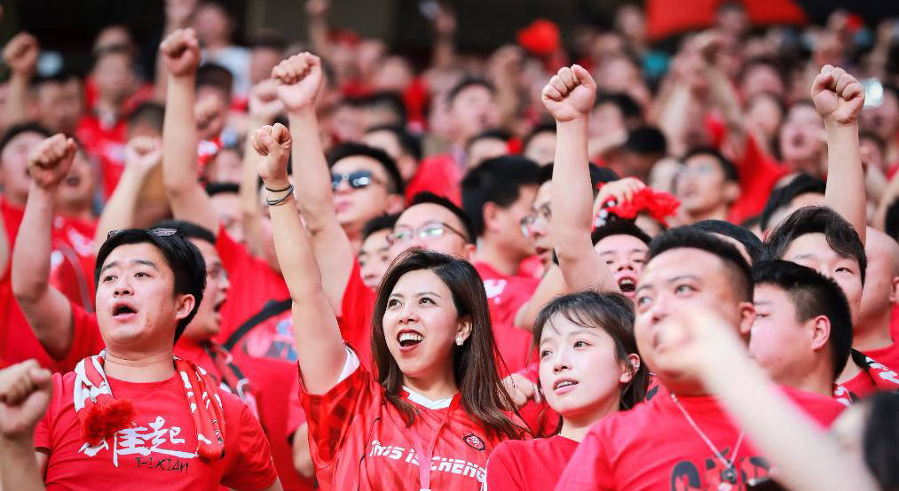 开云体育教练-关于夺冠争夺局面激烈，冠军战线趋向白热化的信息